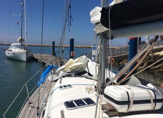 Take Offs & Landings – Stern First Approach.