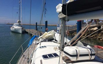 Take Offs & Landings – Stern First Approach.